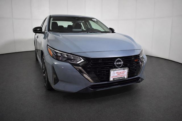 Certified 2024 Nissan Sentra SR FWD image 3