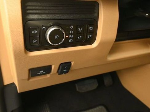 New 2026 Ford F350 Lariat w/ Lariat Premium Package AWD/4WD image 14