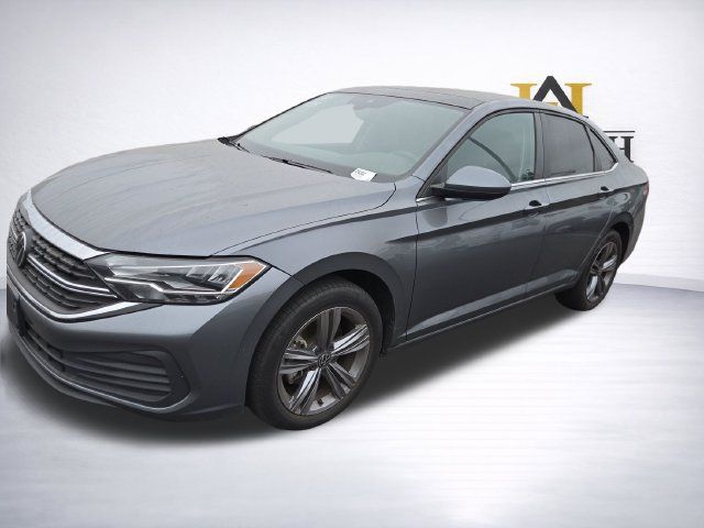 Certified 2023 Volkswagen Jetta SE FWD image 4