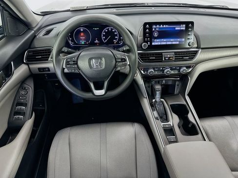 Used 2019 Honda Accord EX image 22
