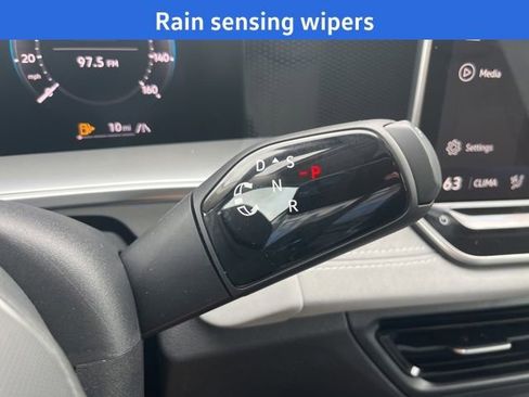 New 2026 Volkswagen Tiguan SE image 12