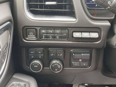 Used 2022 Chevrolet Tahoe High Country w/ Max Trailering Package AWD/4WD image 27