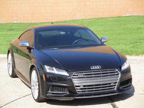 Used 2018 Audi TTS 2.0T Coupe w/ Technology Package AWD/4WD image 14