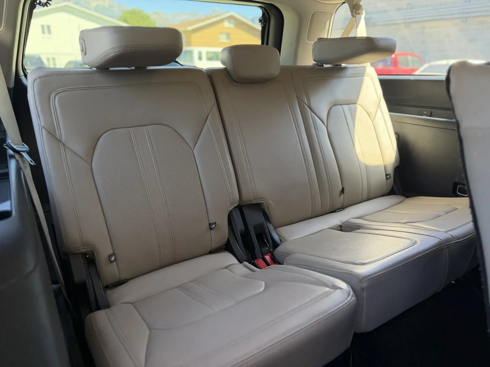 Used 2023 Ford Expedition Max Limited AWD/4WD image 21
