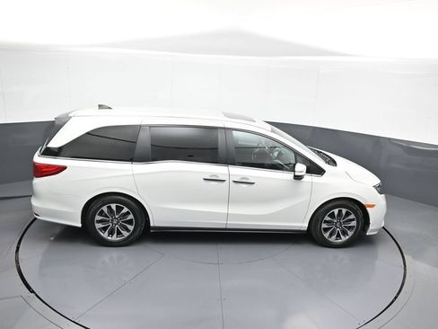 Used 2021 Honda Odyssey EX-L image 39