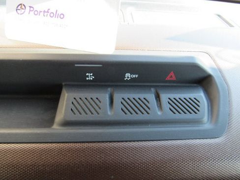 Used 2022 Ford Bronco Outer Banks AWD/4WD image 19