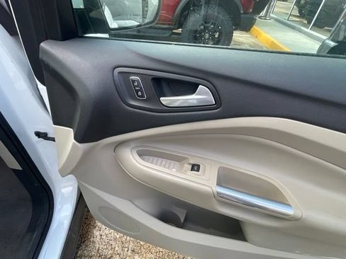 Used 2013 Ford Escape SE AWD/4WD image 20