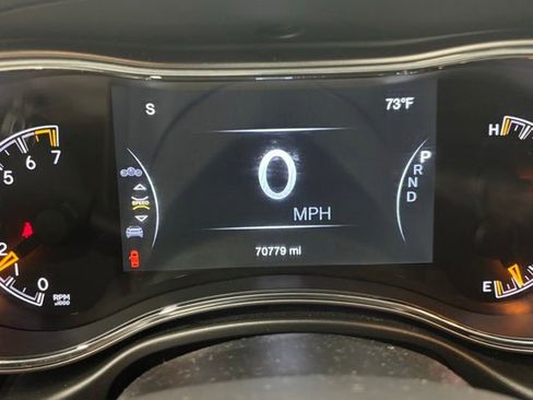 Used 2022 Jeep Grand Cherokee Laredo X AWD/4WD image 26