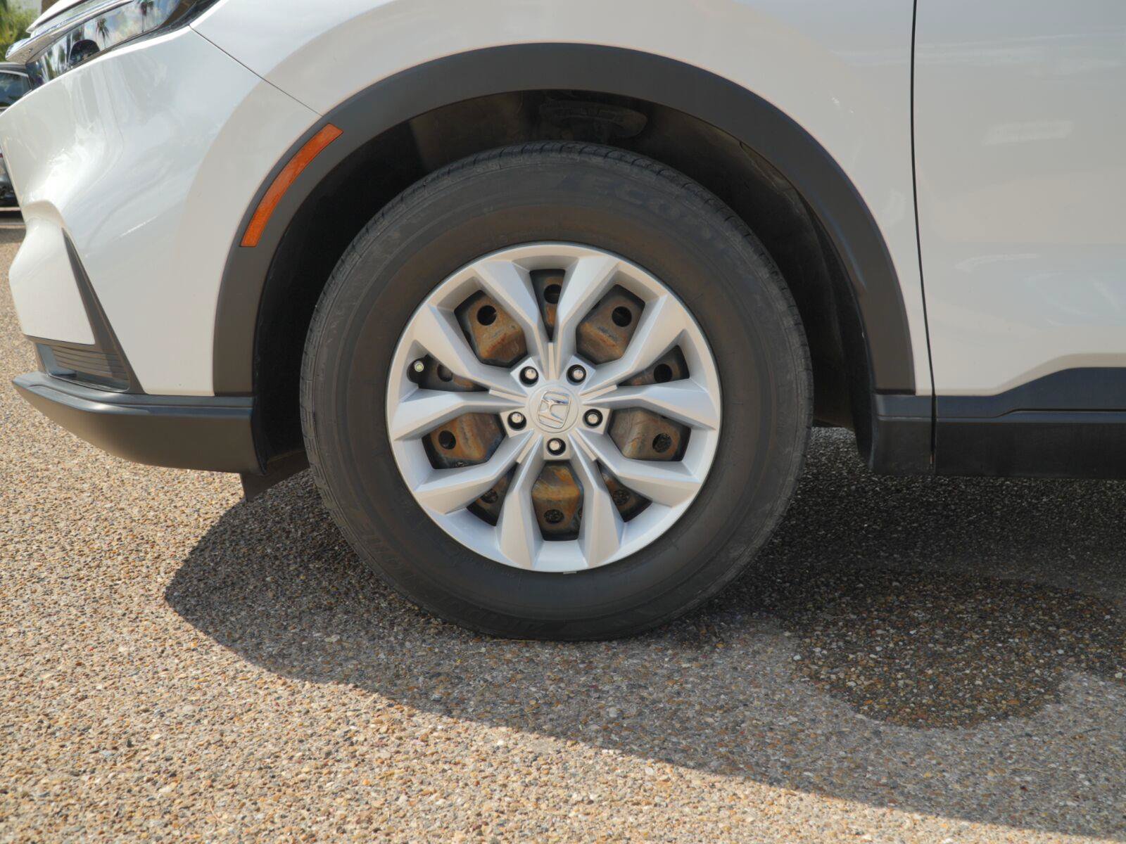 Used 2025 Honda CR-V LX image 17