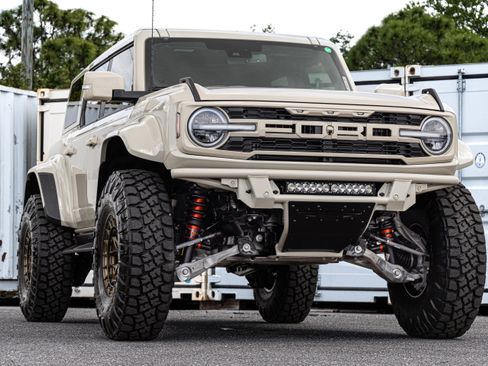 New 2025 Ford Bronco Raptor AWD/4WD image 1