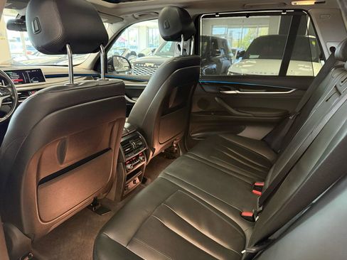 Used 2014 BMW X5 xDrive35i image 11