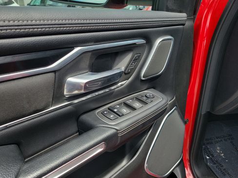 Used 2022 RAM 1500 Laramie AWD/4WD image 21