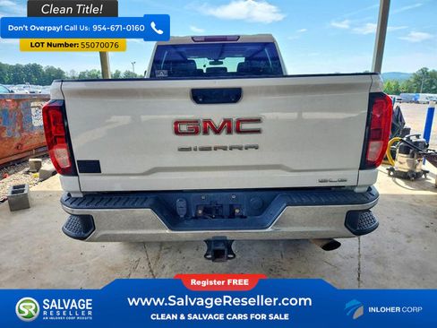 Used 2021 GMC Sierra 2500 SLE w/ X31 Off-Road Package AWD/4WD image 8