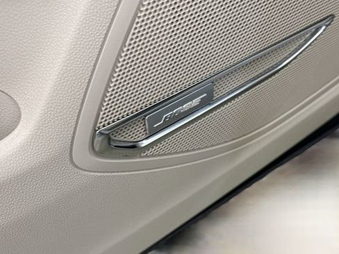 Used 2022 Buick Envision Avenir w/ Technology Package II image 19