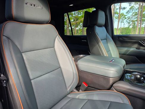 New 2026 GMC Yukon AT4 w/ AT4 Premium Plus Package AWD/4WD image 29