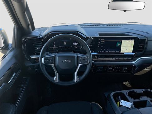 Used 2025 Chevrolet Silverado 1500 LT image 23