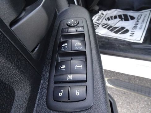 Used 2022 RAM 2500 Tradesman AWD/4WD image 13
