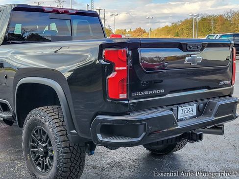 New 2026 Chevrolet Silverado 2500 ZR2 image 6