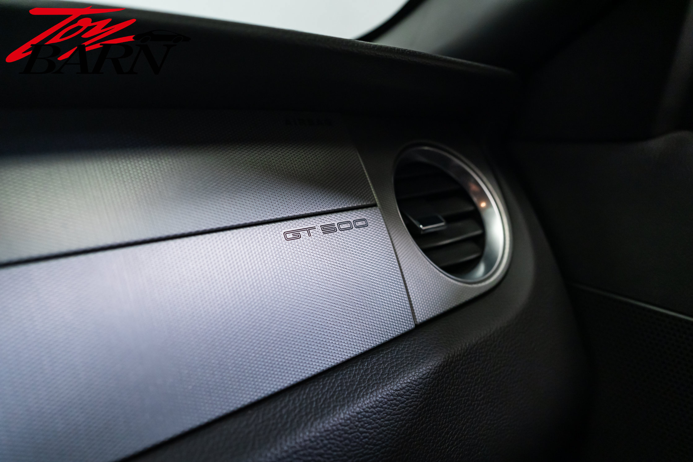 Used 2013 Ford Mustang Shelby GT500 RWD image 38