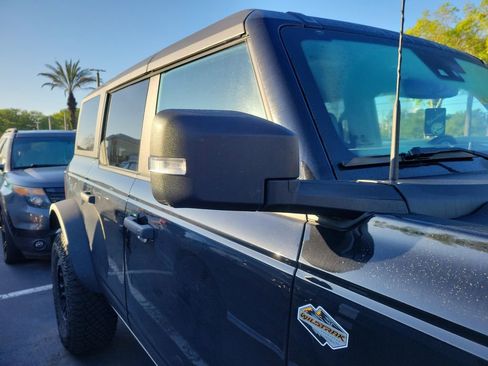 Used 2023 Ford Bronco Wildtrak image 10