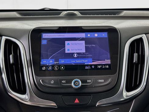 Used 2019 Chevrolet Equinox LT FWD image 22
