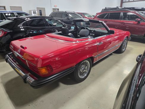 Used 1988 Mercedes-Benz 560 SL image 21