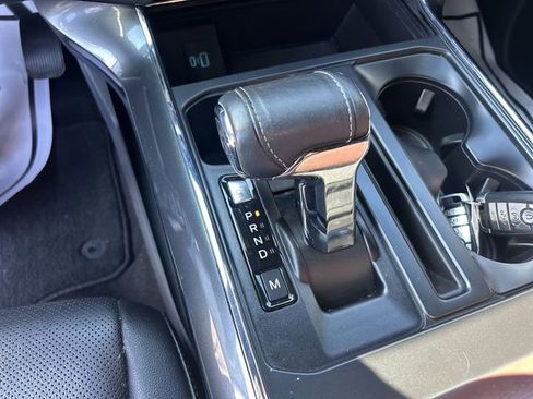 Used 2022 Ford F150 Lariat image 26