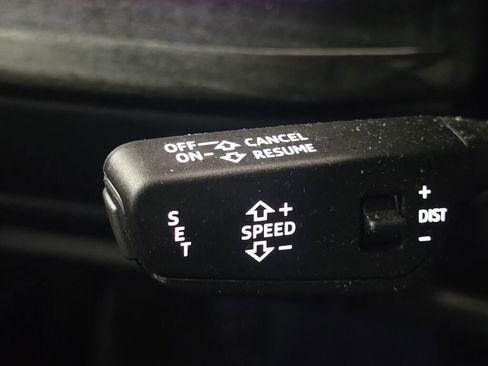 Certified 2025 Audi Q8 Premium Plus w/ Premium Plus Package image 40