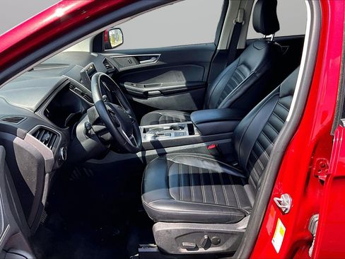 Used 2024 Ford Edge SEL w/ Convenience Package AWD/4WD image 16