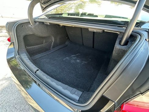 Used 2025 BMW 330i Sedan image 44