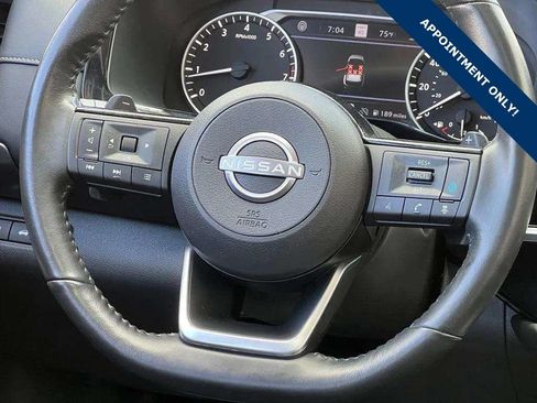 Used 2023 Nissan Pathfinder SL w/ SL Premium Package AWD/4WD image 18