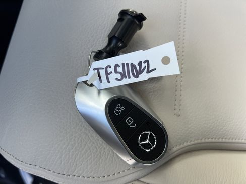 New 2026 Mercedes-Benz GLC 300 4MATIC image 29