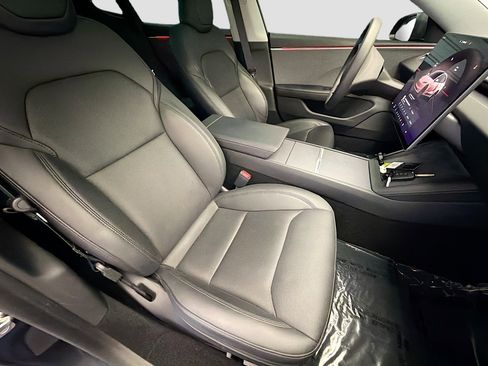 Used 2024 Tesla Model 3 Standard Range image 15