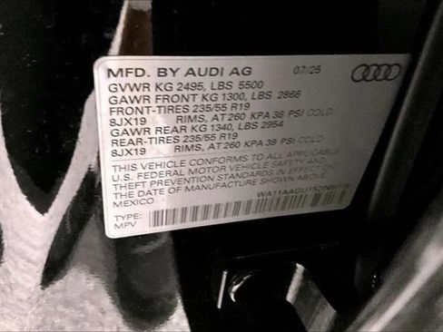 Used 2025 Audi Q5 Premium w/ Convenience Package AWD/4WD image 34
