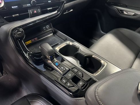 Used 2025 Lexus NX 350 AWD w/ Accessory Package (2T) image 12
