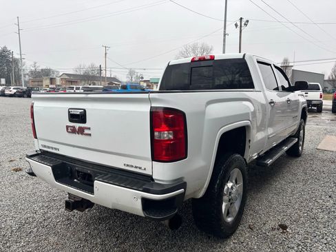Used 2016 GMC Sierra 2500 Denali image 6