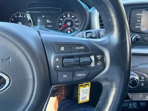Used 2016 Kia Sorento AWD w/ LX Convenience Package image 14