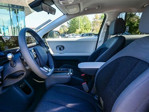 New 2026 Hyundai Ioniq 5 SE image 21