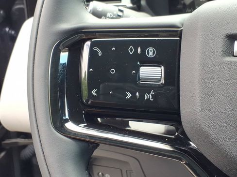 Certified 2026 Land Rover Range Rover Velar S AWD/4WD image 16