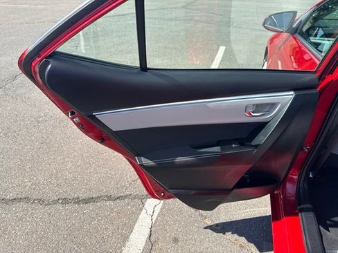 Used 2016 Toyota Corolla LE FWD image 27