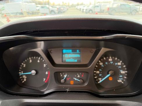 Used 2018 Ford Transit 350 XLT image 19