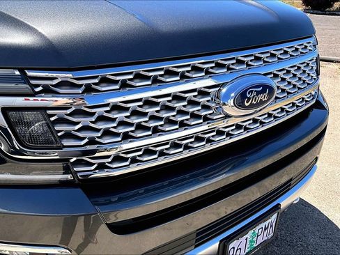 Used 2019 Ford Expedition Platinum AWD/4WD image 28