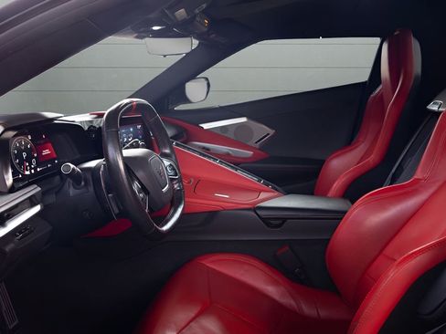 Used 2023 Chevrolet Corvette Stingray Preferred Conv w/ Z51 Performance Package RWD image 36