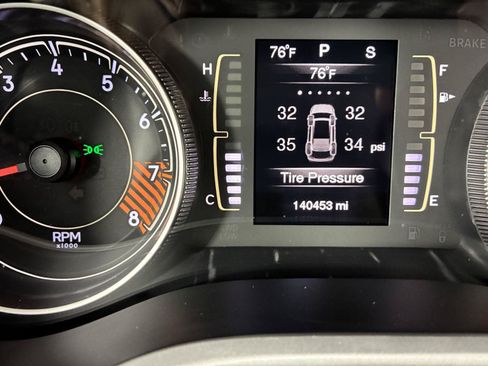 Used 2014 Jeep Cherokee Latitude w/ Comfort/Convenience Group AWD/4WD image 96