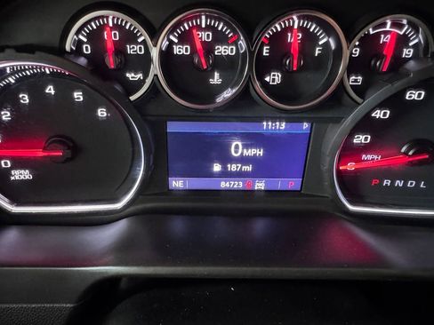 Used 2021 Chevrolet Silverado 1500 LT Trail Boss AWD/4WD image 18
