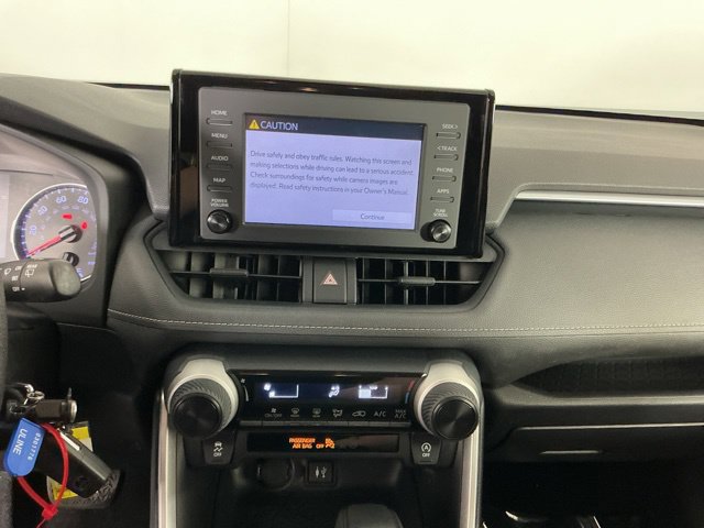 Used 2019 Toyota RAV4 LE w/ All Weather Liner Package AWD/4WD image 18