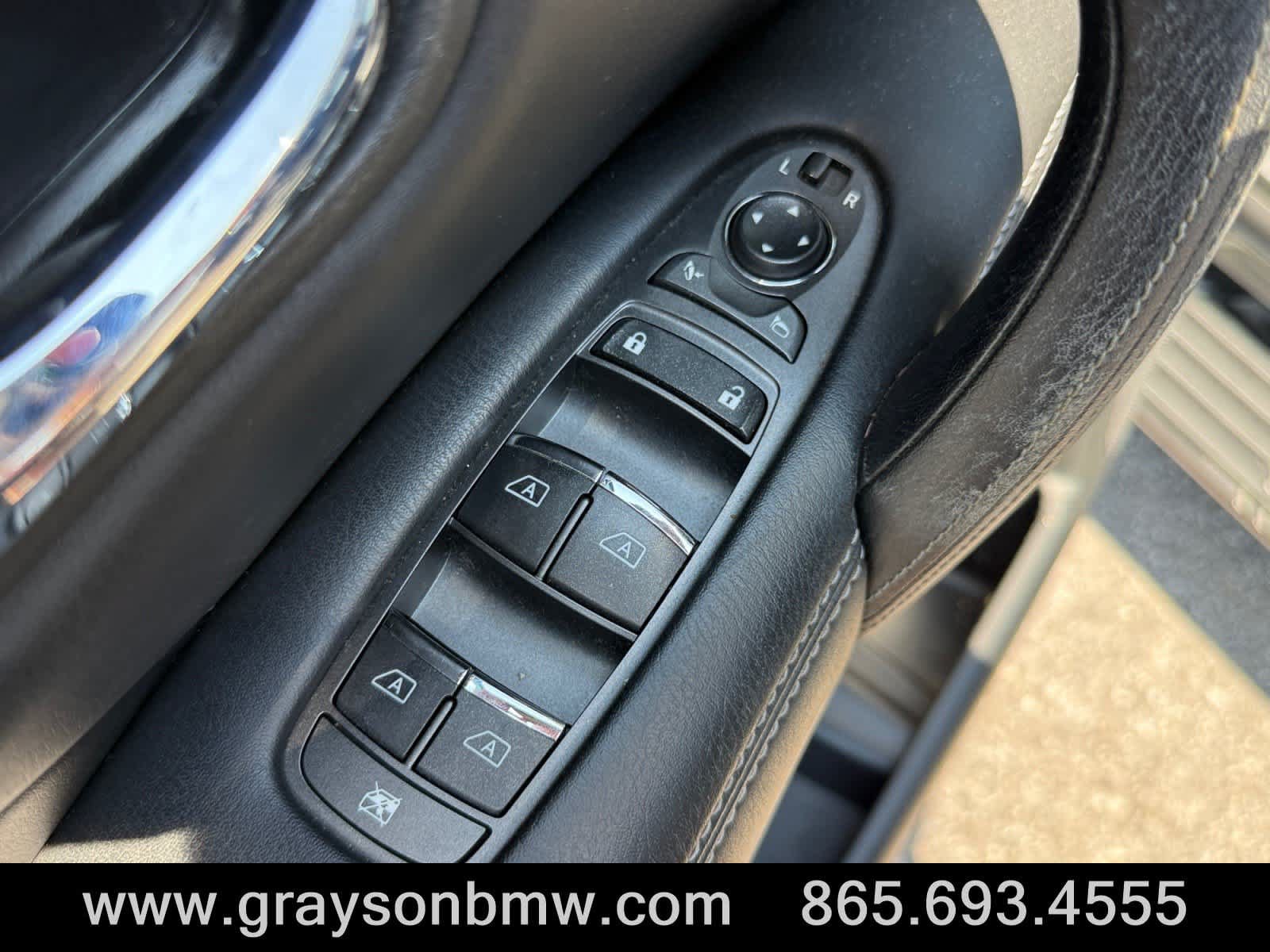 Used 2019 INFINITI QX80 Luxe w/ 22" Wheel Package AWD/4WD image 16