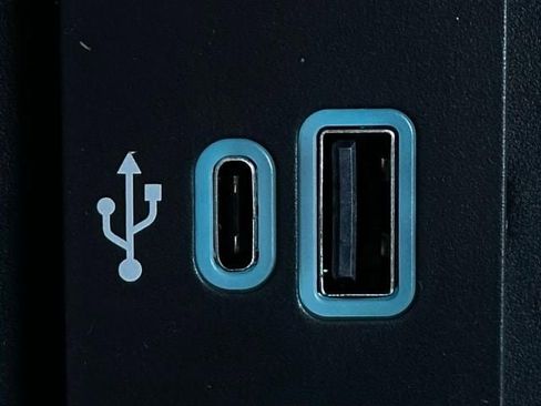 New 2026 Ford F250 XLT w/ XLT Premium Package image 16