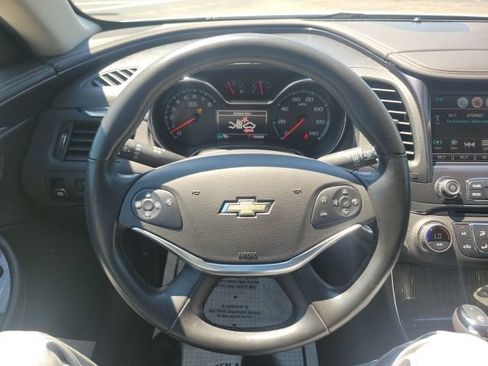 Used 2016 Chevrolet Impala LTZ FWD image 25