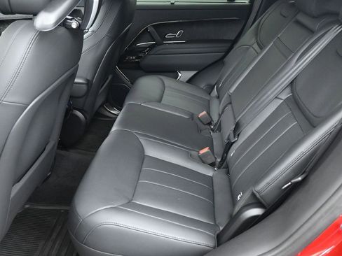 Used 2025 Land Rover Range Rover Sport Dynamic SE AWD/4WD image 6